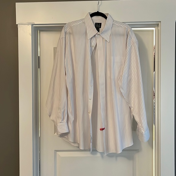 White w/Red Stripe Jos A Bank Button Up - Picture 1 of 2